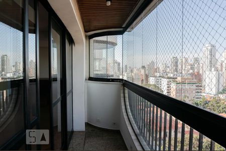 Varanda da Sala de apartamento à venda com 3 quartos, 160m² em Pacaembu, São Paulo