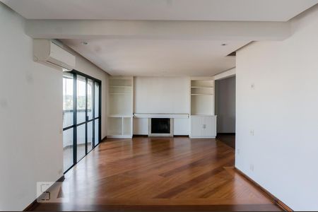 Sala de apartamento à venda com 3 quartos, 160m² em Pacaembu, São Paulo