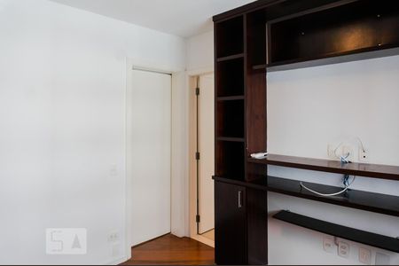 Apartamento à venda com 160m², 3 quartos e 2 vagas Apartamento à venda com 160m², 3 quartos e 2 vagasSuíte 2