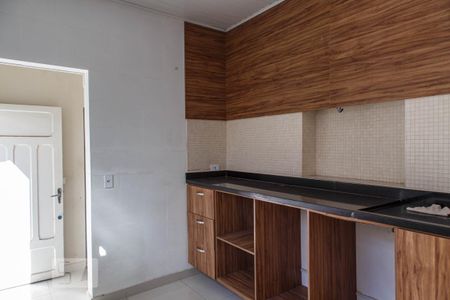Cozinha de casa para alugar com 1 quarto, 60m² em Vila Azevedo, São Paulo