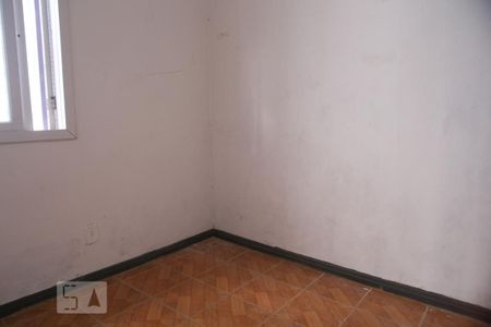 Quarto 1 de casa para alugar com 2 quartos, 65m² em Espírito Santo, Porto Alegre