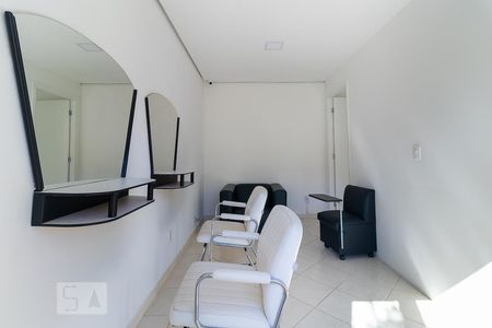 Apartamento para alugar com 60m², 2 quartos e 1 vagaÁrea comum - Salão de beleza