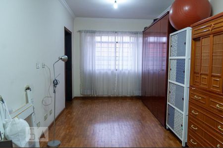 Sala de TV de casa à venda com 6 quartos, 255m² em Vila Prudente, São Paulo
