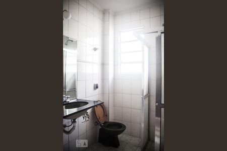 Apartamento à venda com 150m², 3 quartos e 3 vagas Apartamento à venda com 150m², 3 quartos e 3 vagasBanheiro 2