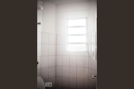 Apartamento à venda com 150m², 3 quartos e 3 vagas Apartamento à venda com 150m², 3 quartos e 3 vagasBanheiro de Serviço