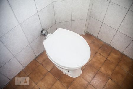 Apartamento à venda com 150m², 3 quartos e 3 vagas Apartamento à venda com 150m², 3 quartos e 3 vagasBanheiro de Serviço