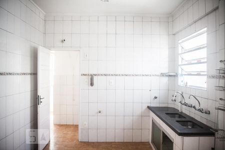Apartamento à venda com 150m², 3 quartos e 3 vagas Apartamento à venda com 150m², 3 quartos e 3 vagasCozinha