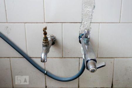 Casa à venda com 440m², 8 quartos e 3 vagasCasa 1 - Área de Serviço