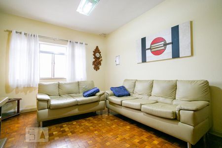 Casa 1 - Sala de casa à venda com 8 quartos, 440m² em Parque Peruche, São Paulo