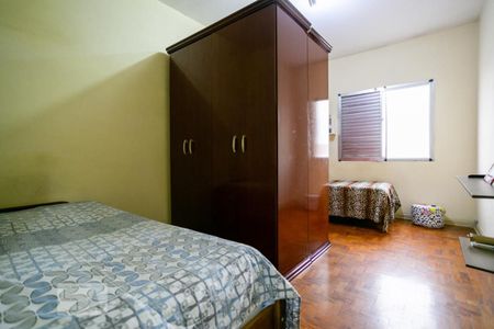 Casa 1 - Quarto 2 de casa à venda com 8 quartos, 440m² em Parque Peruche, São Paulo