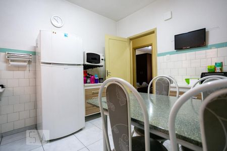 Casa à venda com 440m², 8 quartos e 3 vagasCasa 1 - Cozinha