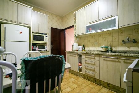 Casa à venda com 440m², 8 quartos e 3 vagasCasa 4 - Cozinha