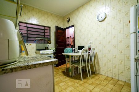 Casa à venda com 440m², 8 quartos e 3 vagasCasa 4 - Cozinha