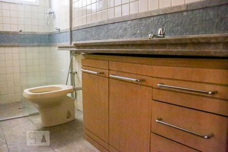Apartamento à venda com 270m², 3 quartos e 2 vagasBanheiro Social