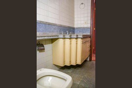 Apartamento à venda com 270m², 3 quartos e 2 vagasBanheiro Social