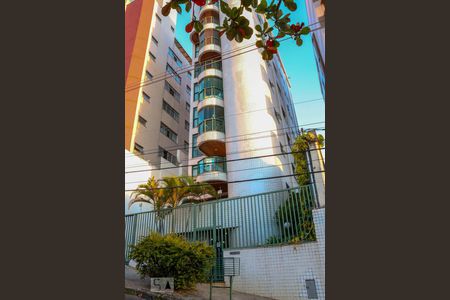 Apartamento à venda com 270m², 3 quartos e 2 vagasFachada