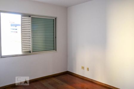 Apartamento à venda com 270m², 3 quartos e 2 vagasQuarto 2