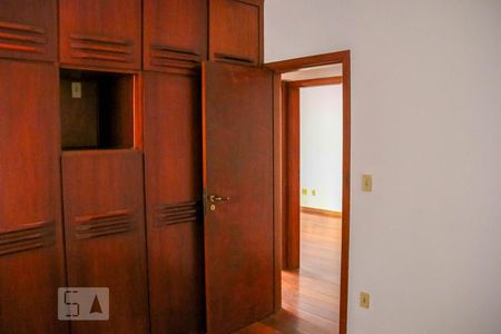 Apartamento à venda com 270m², 3 quartos e 2 vagasQuarto 1