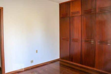 Apartamento à venda com 270m², 3 quartos e 2 vagasQuarto 2