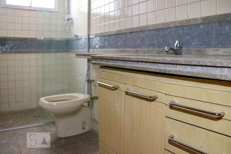 Apartamento à venda com 270m², 3 quartos e 2 vagasBanheiro Social