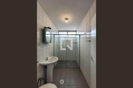 Apartamento à venda com 82m², 2 quartos e sem vaga Apartamento à venda com 82m², 2 quartos e sem vagaBanheiro