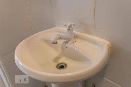 Banheiro - Torneira de apartamento à venda com 2 quartos, 60m² em Ipanema, Porto Alegre
