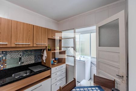 Apartamento à venda com 60m², 2 quartos e 1 vagaCozinha e Área de Serviço