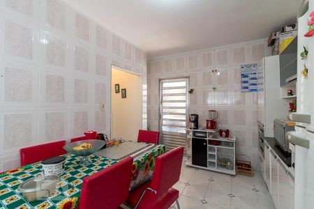 Casa à venda com 70m², 2 quartos e 2 vagasCozinha
