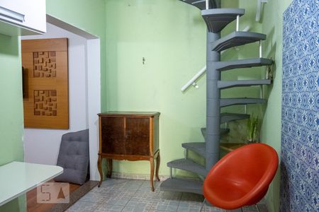 Sala de casa de condomínio para alugar com 1 quarto, 65m² em Jardim Norma, São Paulo