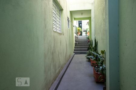 Casa de condomínio para alugar com 65m², 1 quarto e 1 vagaEntrada
