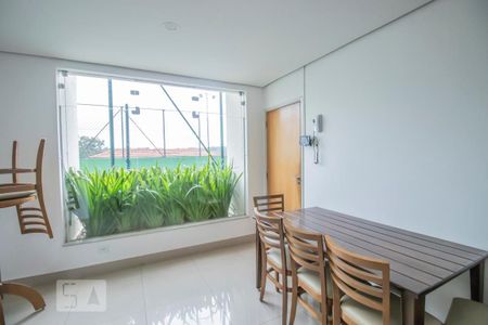 Apartamento para alugar com 71m², 3 quartos e 1 vaga Apartamento para alugar com 71m², 3 quartos e 1 vagaÁrea Comum - Salão de Festas