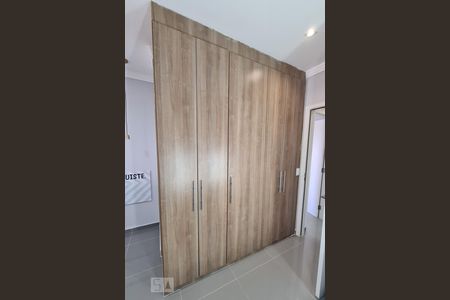 Casa de condomínio para alugar com 142m², 3 quartos e 2 vagasDetalhe Quarto 1