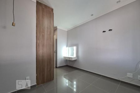 Quarto 1 de casa de condomínio para alugar com 3 quartos, 142m² em Wanel Ville, Sorocaba