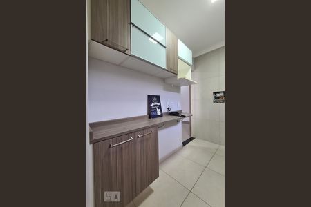 Casa de condomínio para alugar com 142m², 3 quartos e 2 vagasCozinha