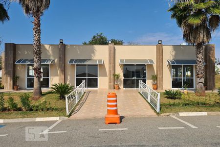 Casa de condomínio para alugar com 142m², 3 quartos e 2 vagasÁrea Comum - Salão de Festas