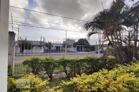 Vista Sala de Estar de casa à venda com 3 quartos, 495m² em Harmonia, Canoas