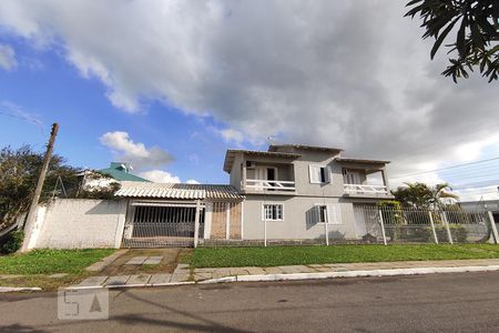 Casa à venda com 495m², 3 quartos e 3 vagasFachada