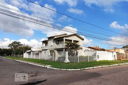 Casa à venda com 495m², 3 quartos e 3 vagasFachada