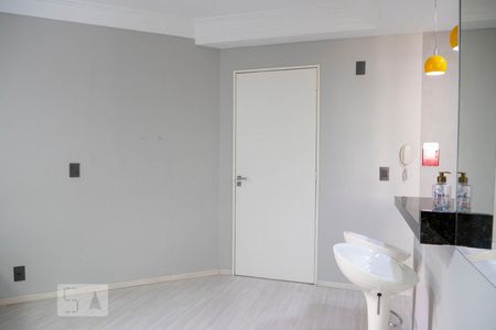 Sala de apartamento para alugar com 3 quartos, 78m² em São João Climaco, São Paulo