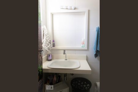 Casa à venda com 150m², 4 quartos e 2 vagasBanheiro da Suíte