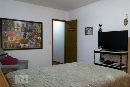 Casa à venda com 150m², 4 quartos e 2 vagasSuíte