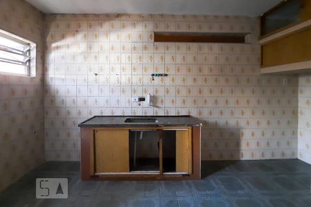 Casa à venda com 200m², 3 quartos e 2 vagas Casa à venda com 200m², 3 quartos e 2 vagasCozinha