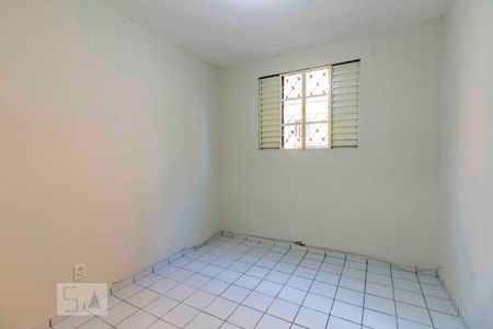Quarto 1 de apartamento para alugar com 2 quartos, 40m² em Vila Nova Curuçá, São Paulo