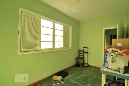 Casa à venda com 126m², 5 quartos e 1 vagaQuarto de Serviço