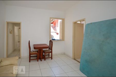 Sala de Apartamento com 3 quartos, 100m² São Domingos 