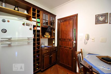Apartamento à venda com 97m², 2 quartos e 2 vagasCozinha