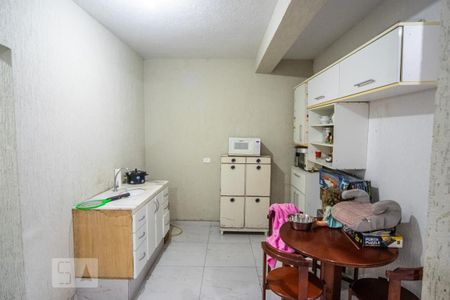Casa à venda com 500m², 7 quartos e 8 vagasCozinha Casa Fundos