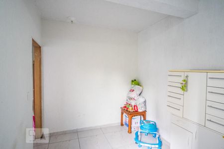 Casa à venda com 500m², 7 quartos e 8 vagasQuarto 2 Casa Fundos