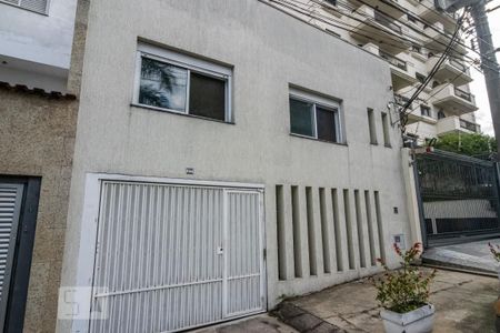 Casa à venda com 500m², 7 quartos e 8 vagasFachada