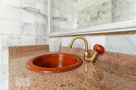 Apartamento para alugar com 54m², 1 quarto e sem vagaBanheiro da Suíte - Pia